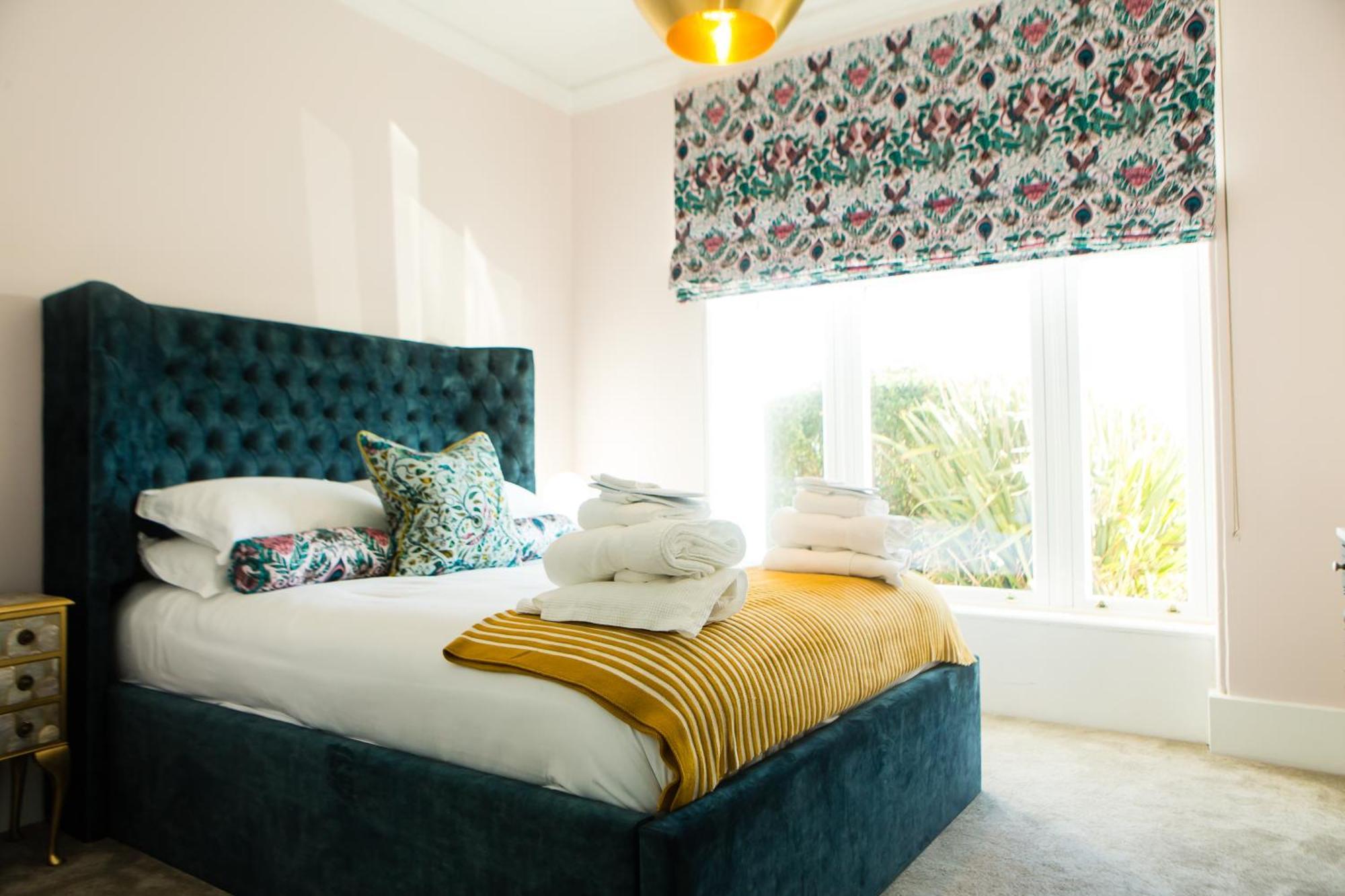 Rounton Villa By Maison Parfaite - Hot Tub - Sea Views - Parking Robin Hood's Bay Dış mekan fotoğraf